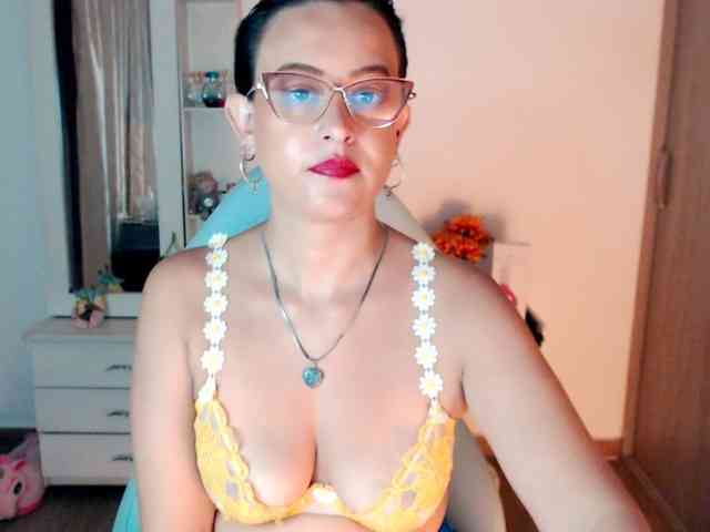 maryline-w webcam