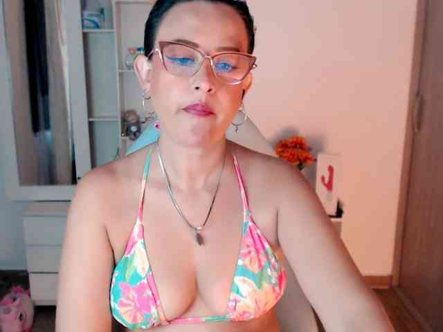 maryline-w webcam