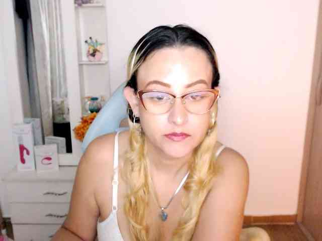 maryline-w webcam