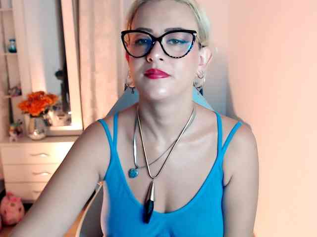 maryline-w webcam