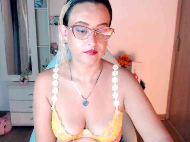 maryline-w webcam