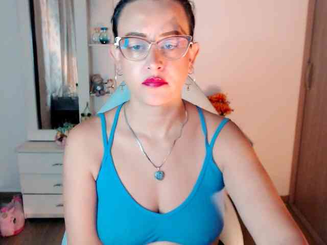 maryline-w webcam