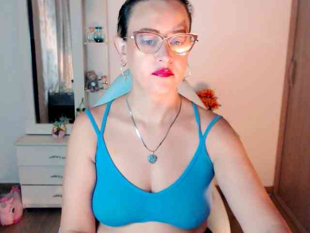 maryline-w webcam