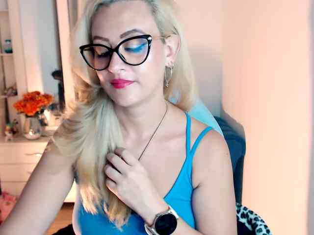 maryline-w webcam