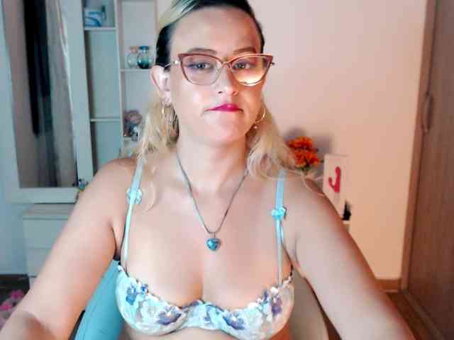 maryline-w webcam