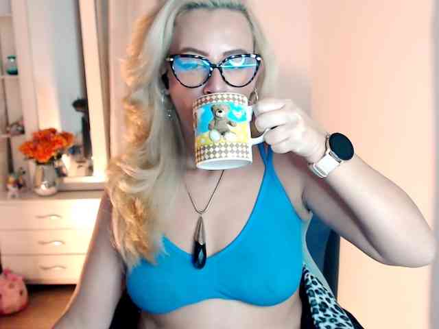 maryline-w webcam