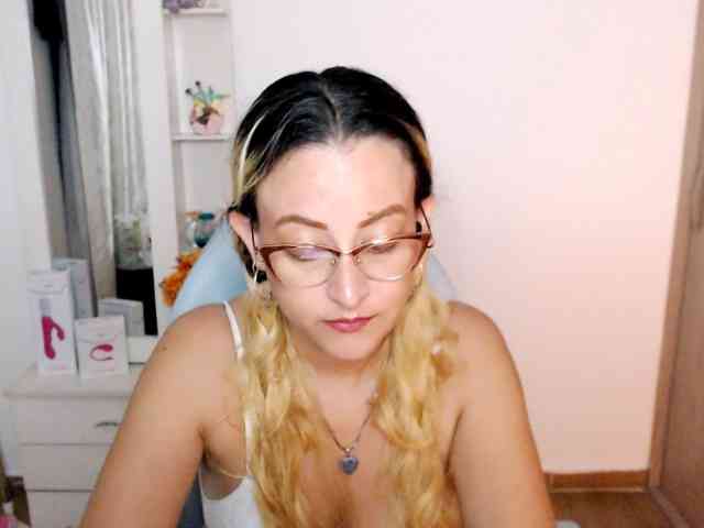 maryline-w webcam