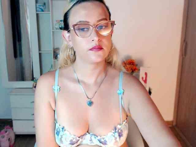 maryline-w webcam
