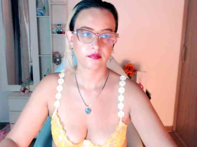 maryline-w webcam