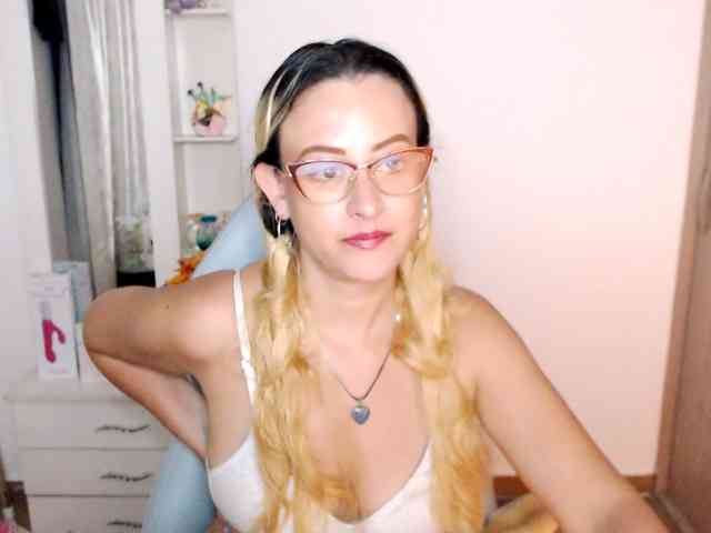 maryline-w webcam