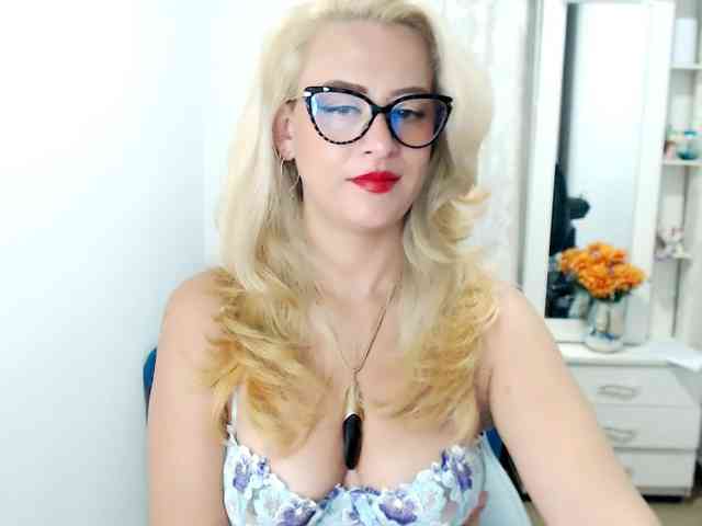 maryline-w webcam