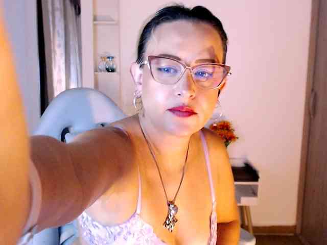 maryline-w webcam