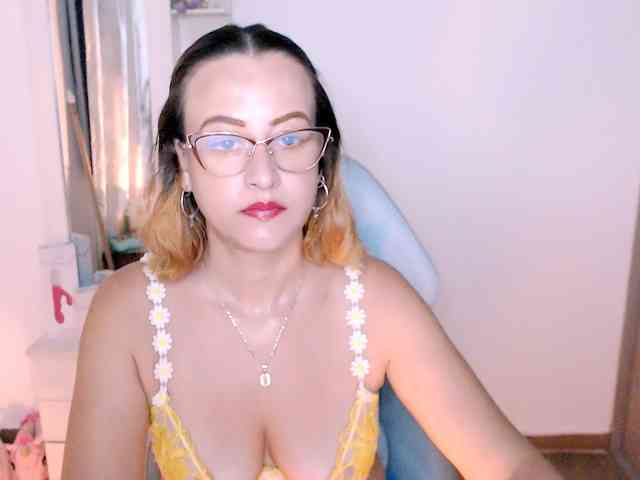 maryline-w webcam