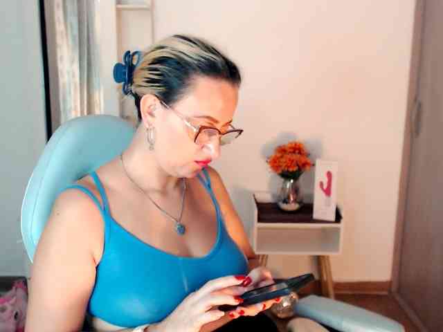 maryline-w webcam