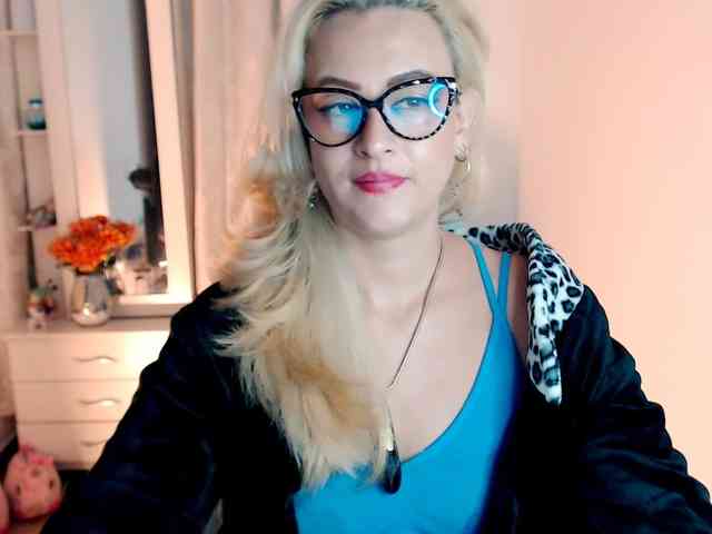 maryline-w webcam
