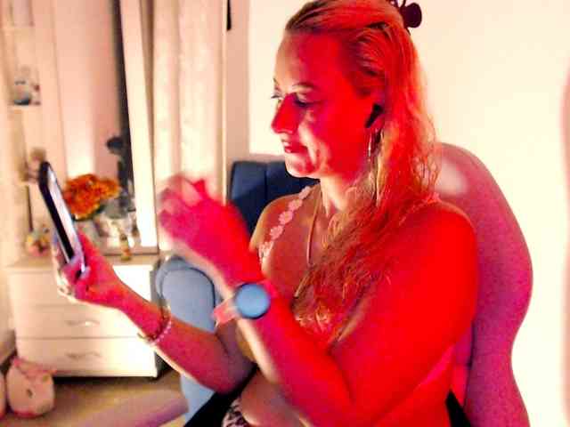 maryline-w webcam
