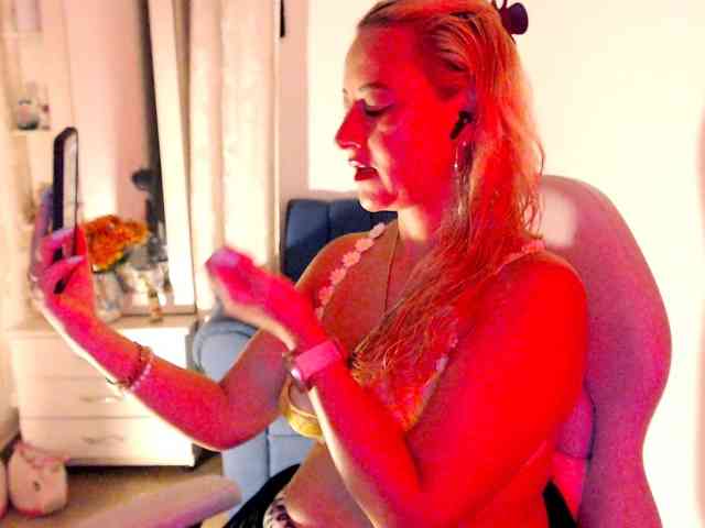 maryline-w webcam