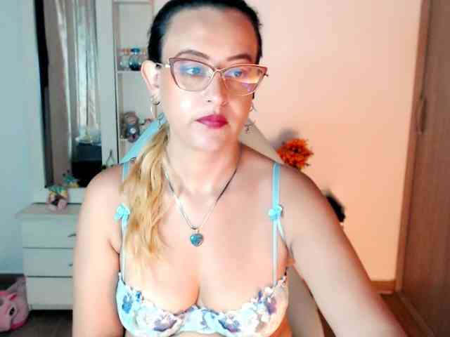 maryline-w webcam