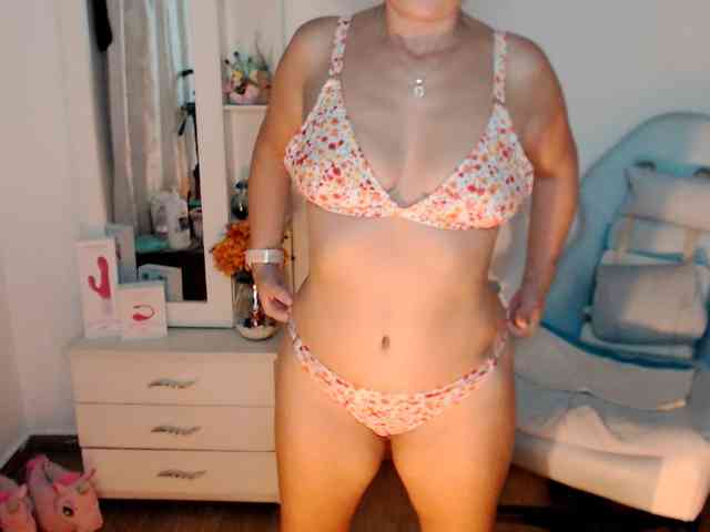 maryline-w webcam