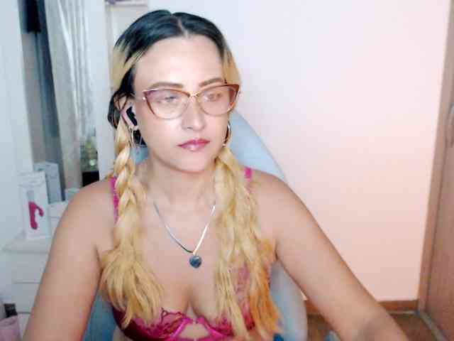 maryline-w webcam