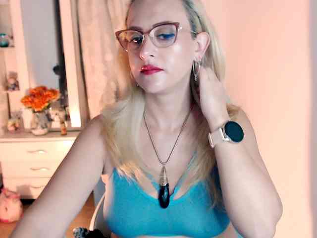 maryline-w webcam