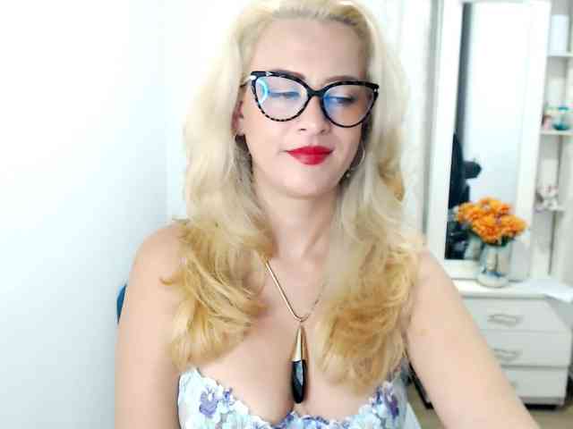 maryline-w webcam