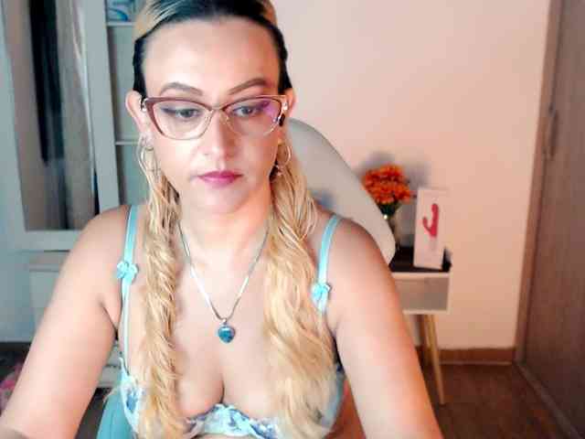 maryline-w webcam