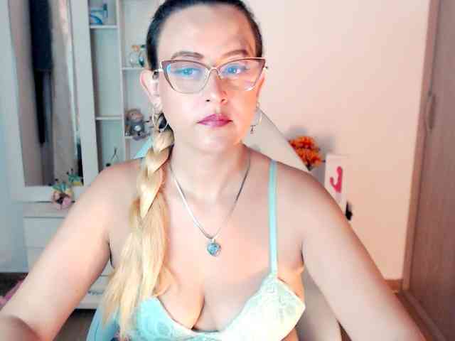 maryline-w webcam