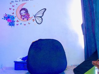 lyalatin4 Porn Show