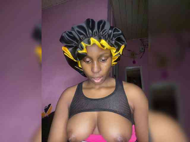 Caramel_ webcam