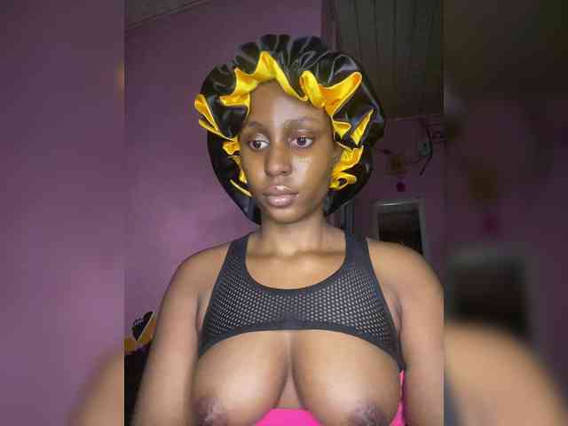 Caramel_ webcam