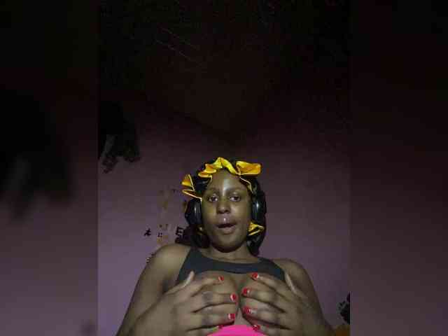 Caramel_ webcam