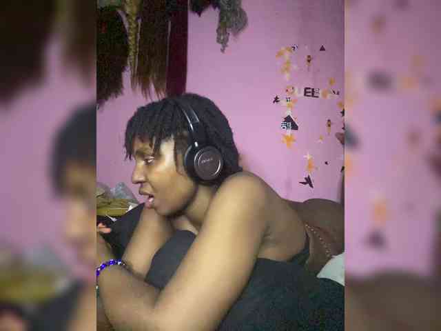 Caramel_ webcam