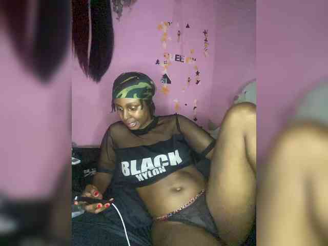 Caramel_ webcam