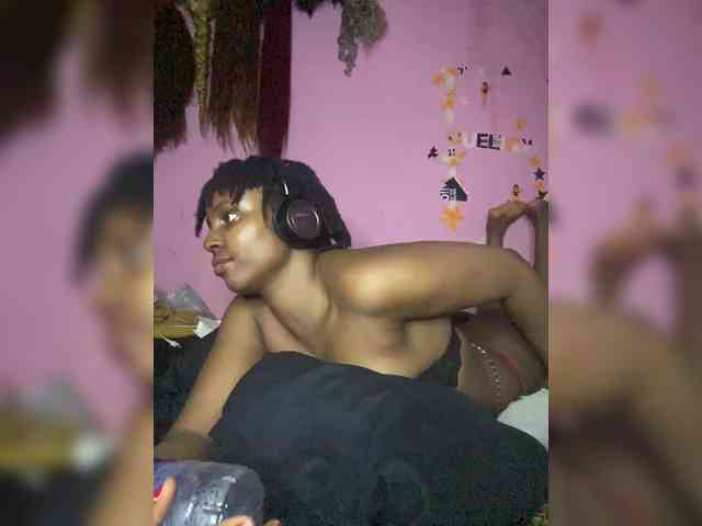 Caramel_ webcam