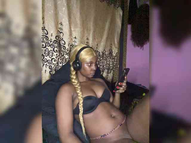 Caramel_ webcam