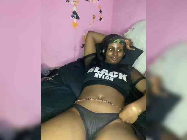 Caramel_ webcam