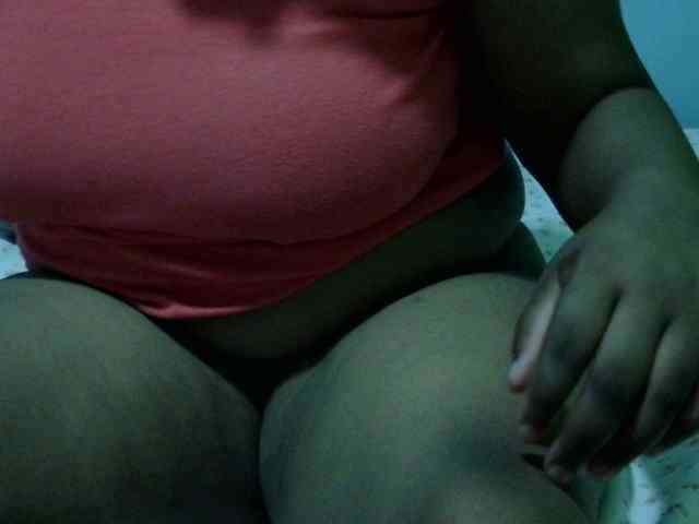 Petitetessy3 webcam