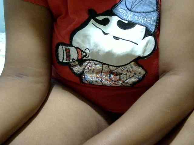 Petitetessy3 webcam