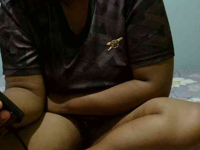 Petitetessy3 webcam