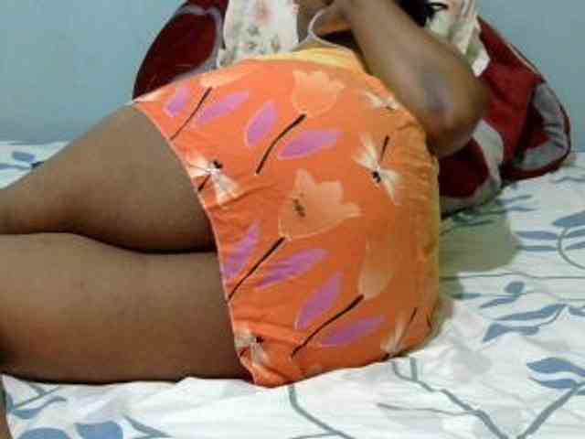 Petitetessy3 webcam