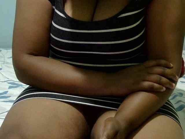 Petitetessy3 webcam