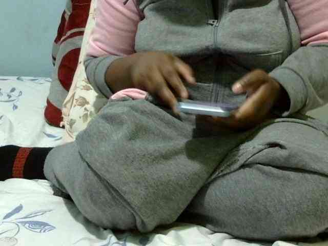 Petitetessy3 webcam