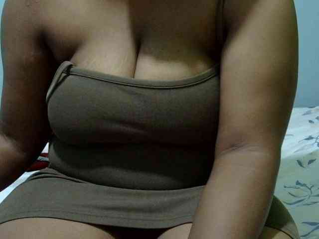Petitetessy3 webcam