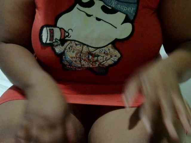 Petitetessy3 webcam