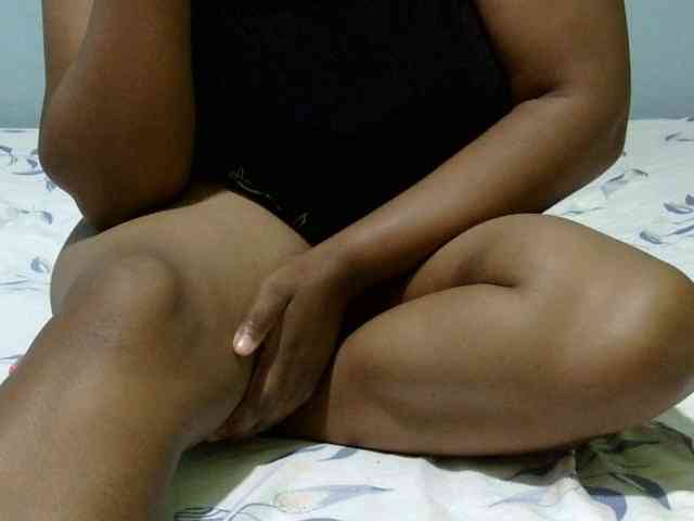 Petitetessy3 webcam