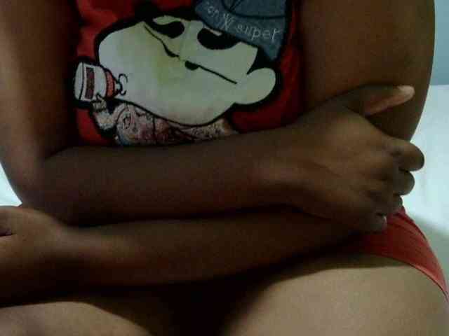 Petitetessy3 webcam