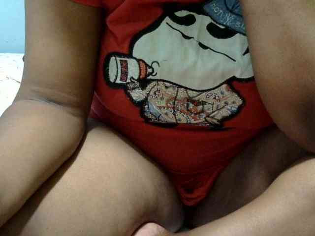 Petitetessy3 webcam