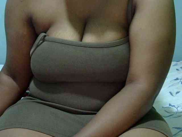 Petitetessy3 webcam