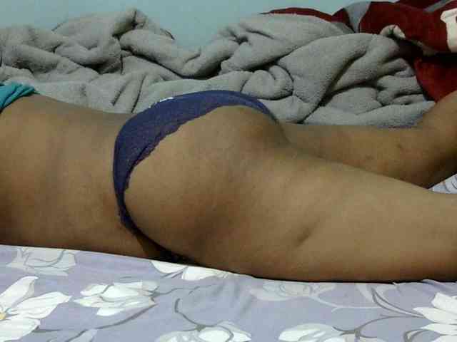 Petitetessy3 webcam